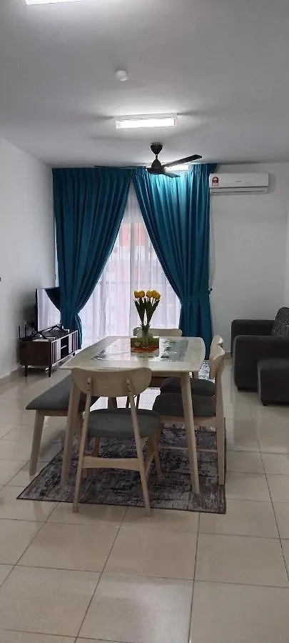 Mqa Homestay Sepang 0*,